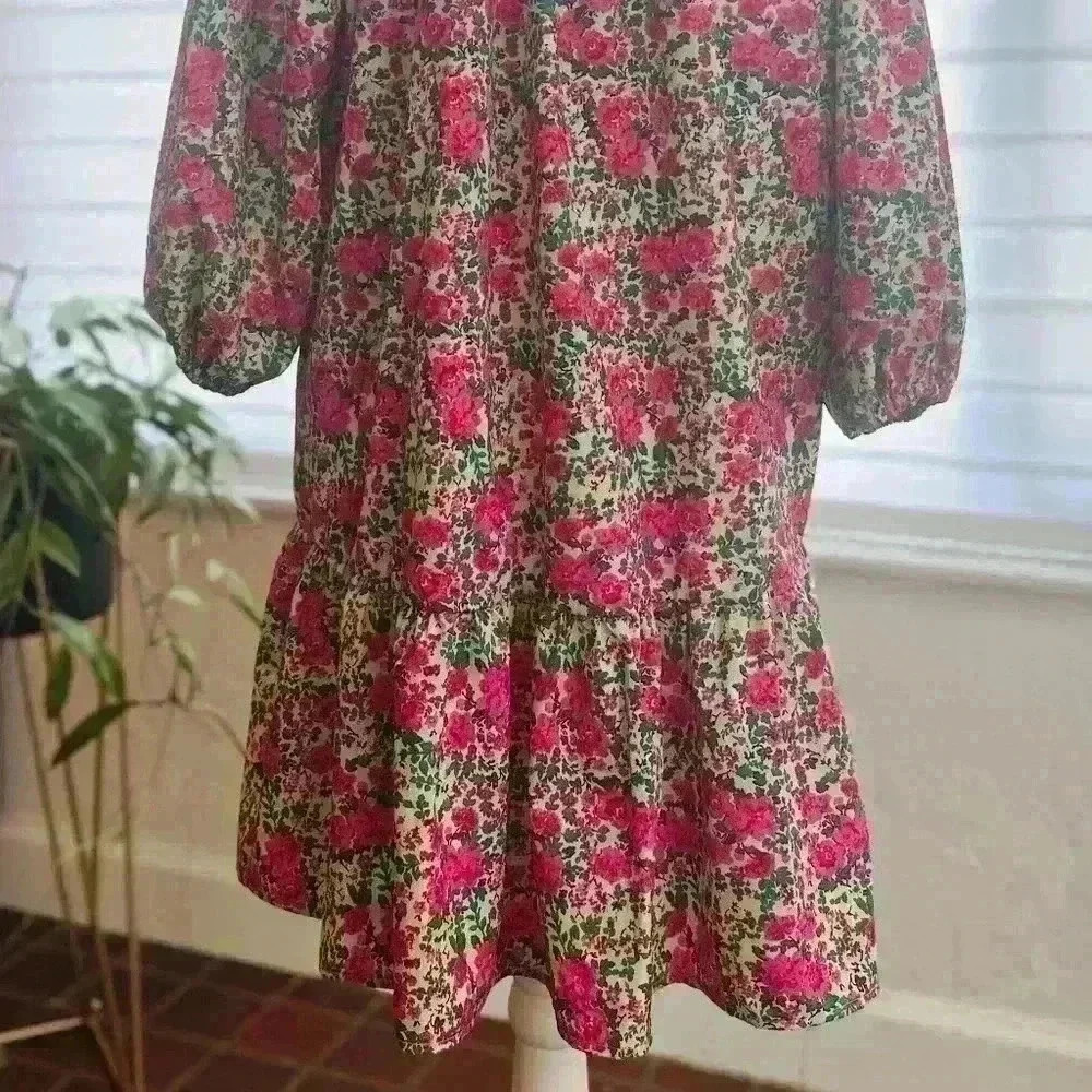 BRACH BRACH Floral Swing Dress with Puff Sleeves and Button details - Size M - Picture 4 of 6